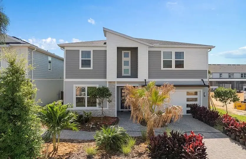 Fachada da casa Clearwater Grande em Clermont, Flórida
