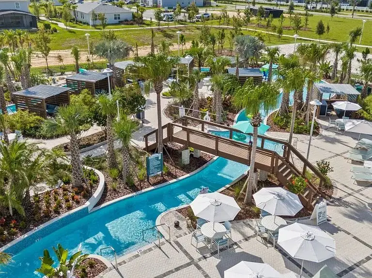 Windsor Cay Resort, rio lento e piscinas